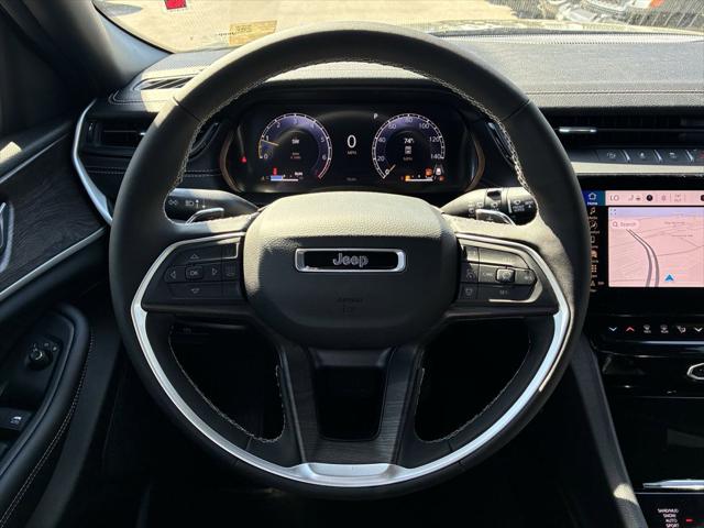2026 Jeep Grand Cherokee Altitude 4x4