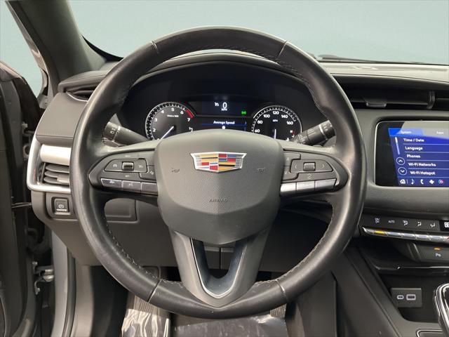 2023 Cadillac XT4 AWD Premium Luxury