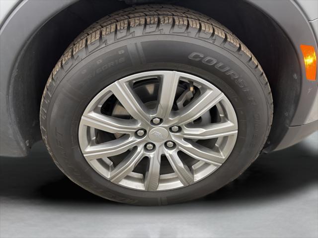 2023 Cadillac XT4 AWD Premium Luxury