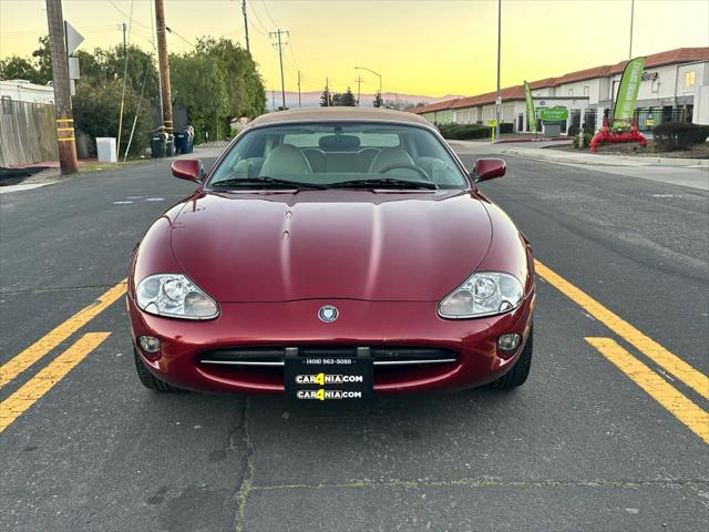 1999 Jaguar XK8 XK8 Convertible 2D