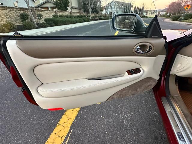 1999 Jaguar XK8 XK8 Convertible 2D