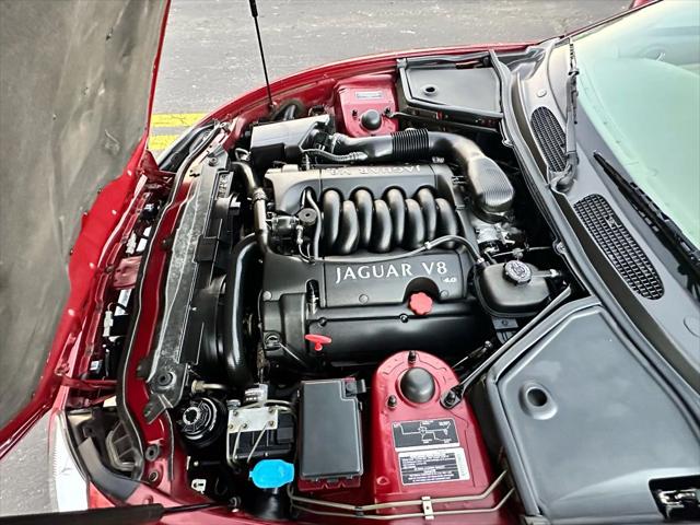 1999 Jaguar XK8 XK8 Convertible 2D