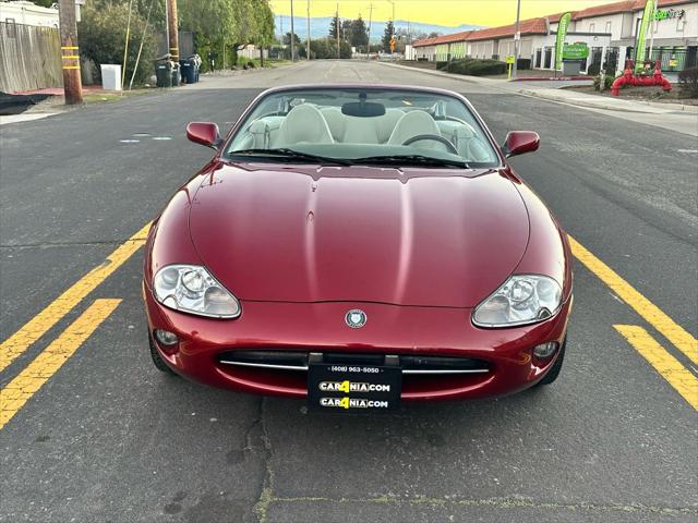1999 Jaguar XK8 XK8 Convertible 2D