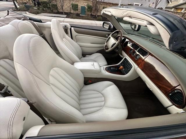 1999 Jaguar XK8 XK8 Convertible 2D