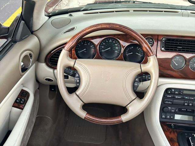 1999 Jaguar XK8 XK8 Convertible 2D