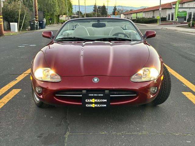 1999 Jaguar XK8 XK8 Convertible 2D