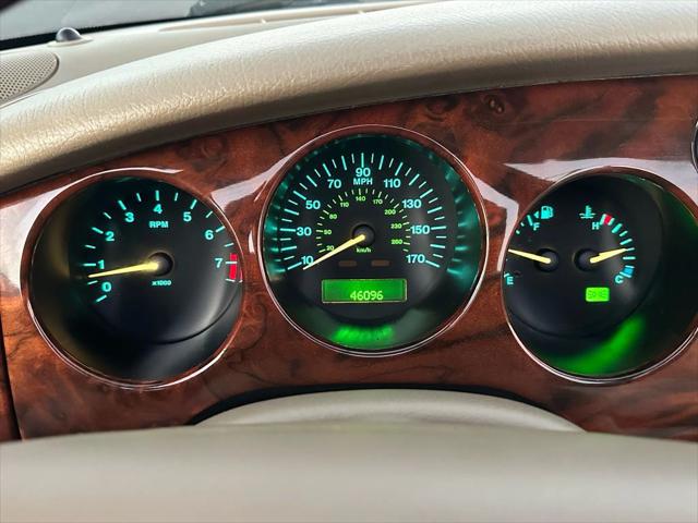 1999 Jaguar XK8 XK8 Convertible 2D