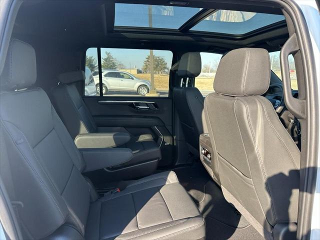 2026 Chevrolet Suburban Z71, 4WD