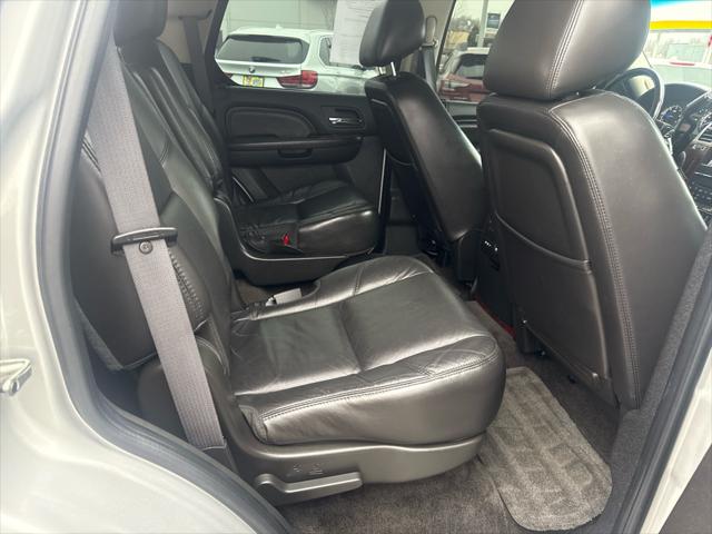 2011 Cadillac Escalade Premium