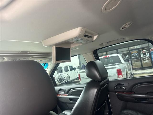 2011 Cadillac Escalade Premium