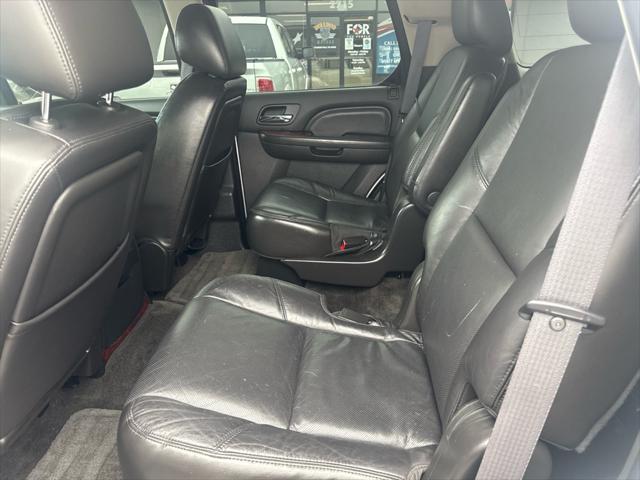 2011 Cadillac Escalade Premium