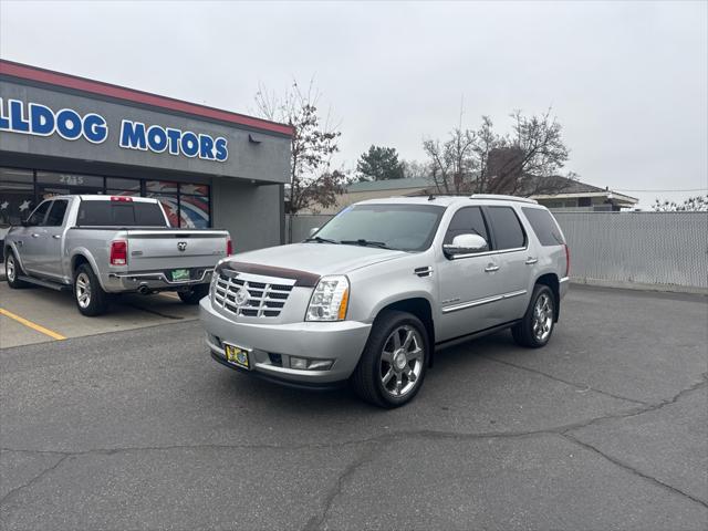 2011 Cadillac Escalade Premium