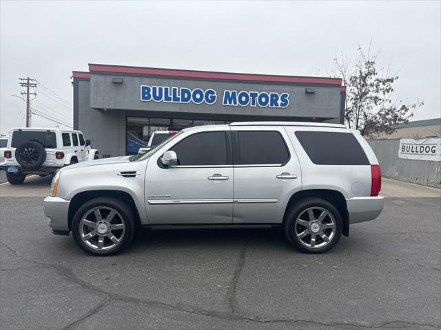 2011 Cadillac Escalade Premium