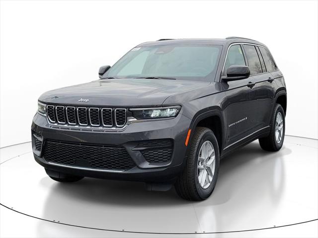 2026 Jeep Grand Cherokee GRAND CHEROKEE LAREDO X 4X4