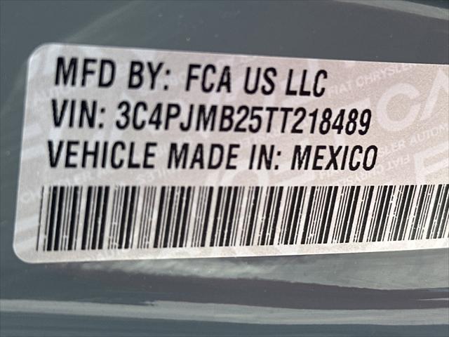 2026 Jeep Cherokee Laredo 4x4