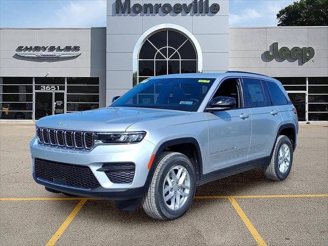 2026 Jeep Grand Cherokee GRAND CHEROKEE LAREDO X 4X4 2026 Jeep Grand Cherokee GRAND CHEROKEE LAREDO X 4X4