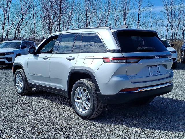 2026 Jeep Grand Cherokee GRAND CHEROKEE LAREDO X 4X4 2026 Jeep Grand Cherokee GRAND CHEROKEE LAREDO X 4X4