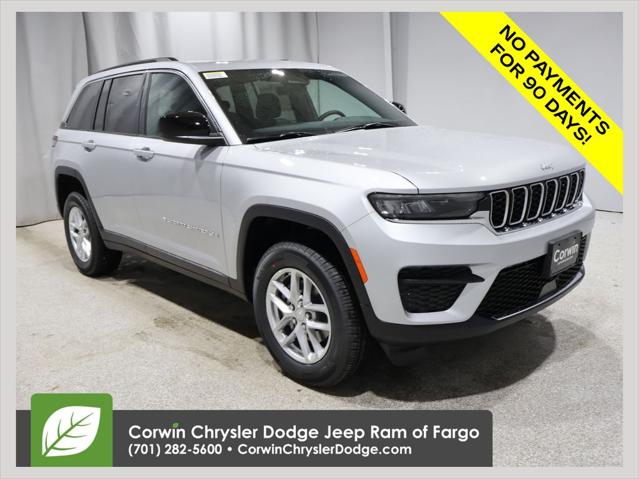 2026 Jeep Grand Cherokee GRAND CHEROKEE LAREDO X 4X4