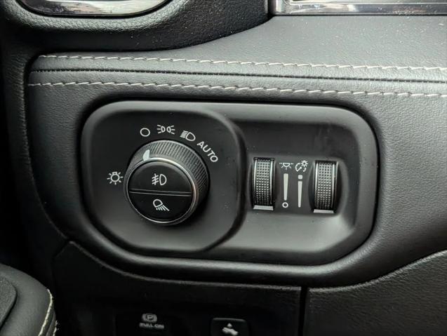 2026 Ram 1500 Limited Crew Cab 4x4 5'7" Box