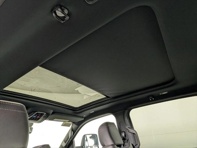 2026 Ram 1500 Limited Crew Cab 4x4 5'7" Box