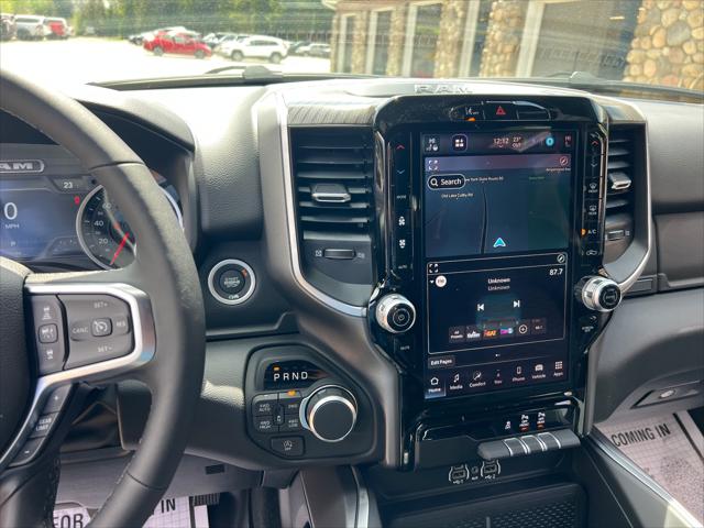 2026 Ram 1500 Big Horn Crew Cab 4x4 5'7" Box