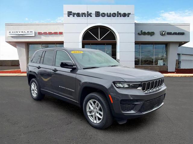 2026 Jeep Grand Cherokee GRAND CHEROKEE LAREDO X 4X4