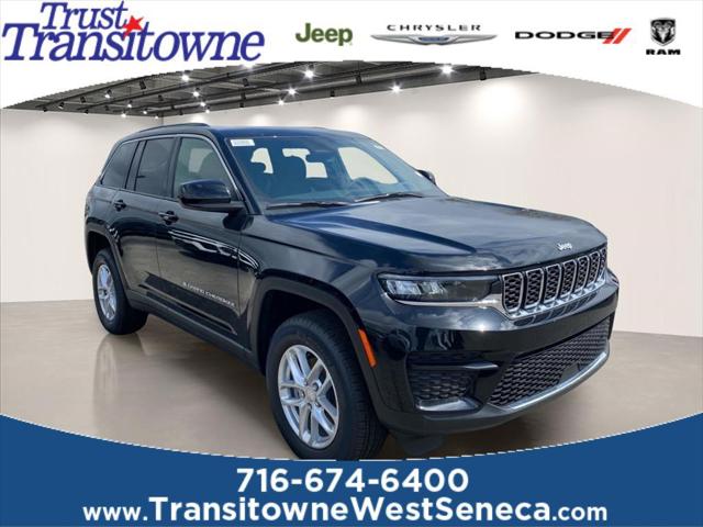 2026 Jeep Grand Cherokee GRAND CHEROKEE LAREDO X 4X4