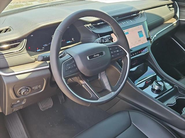 2026 Jeep Grand Cherokee GRAND CHEROKEE LIMITED 4X2 2026 Jeep Grand Cherokee GRAND CHEROKEE LIMITED 4X2