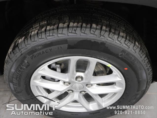 2026 Jeep Grand Cherokee GRAND CHEROKEE LAREDO X 4X4 2026 Jeep Grand Cherokee GRAND CHEROKEE LAREDO X 4X4