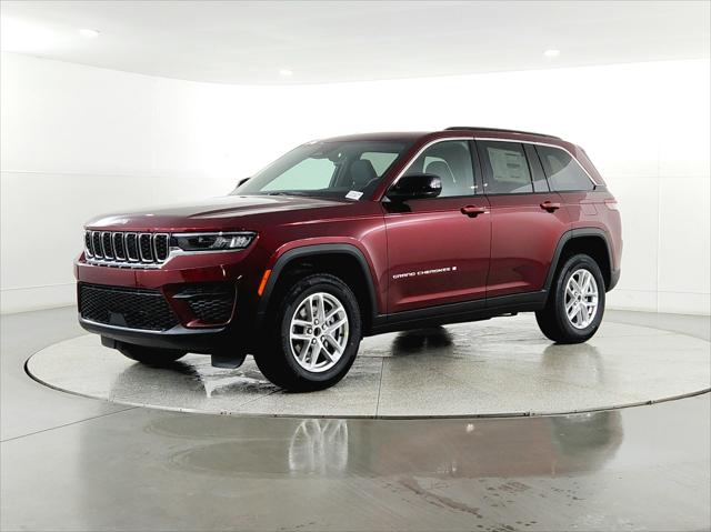 2026 Jeep Grand Cherokee GRAND CHEROKEE LAREDO X 4X4