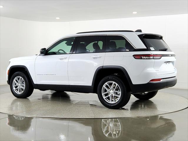 2026 Jeep Grand Cherokee GRAND CHEROKEE LAREDO X 4X4