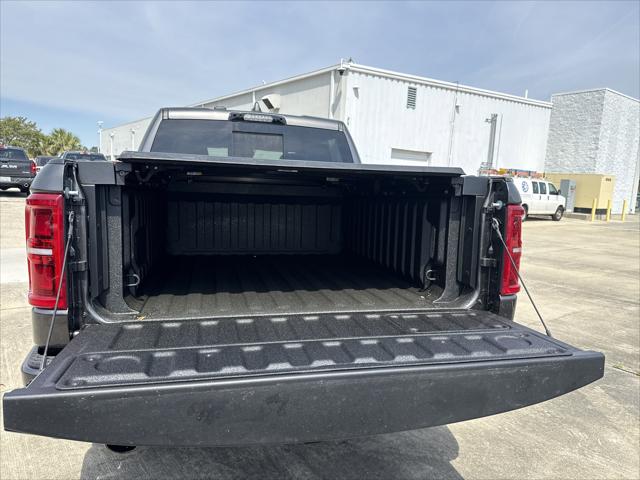 2026 Ram 1500 Limited Crew Cab 4x4 5'7" Box