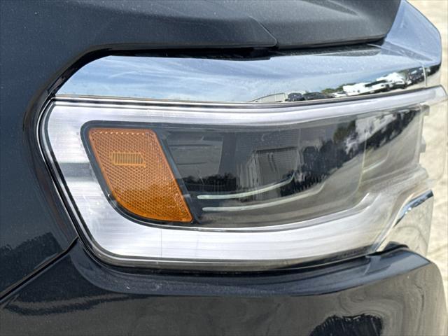 2026 Ram 1500 Tungsten Crew Cab 4x4 5'7" Box