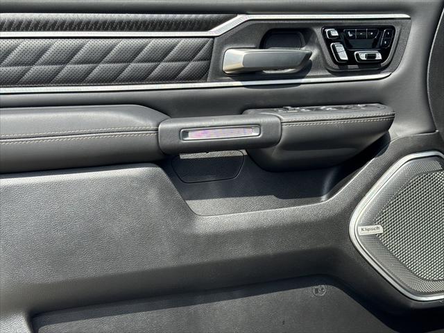 2026 Ram 1500 Tungsten Crew Cab 4x4 5'7" Box