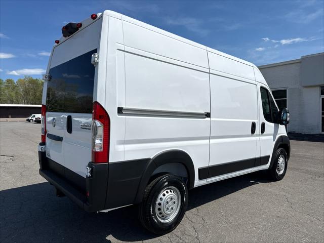 2026 Ram ProMaster Cargo Van Tradesman High Roof 136 WB w/Pass Seat