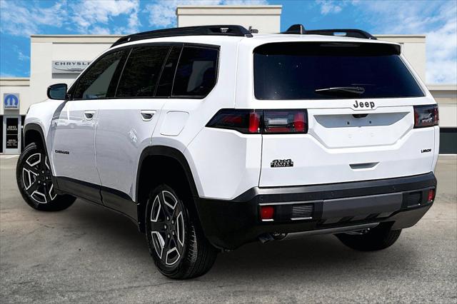 2026 Jeep Cherokee CHEROKEE LAREDO 4X4
