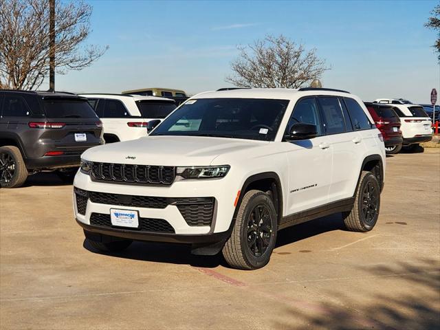 2026 Jeep Grand Cherokee Altitude 4x2