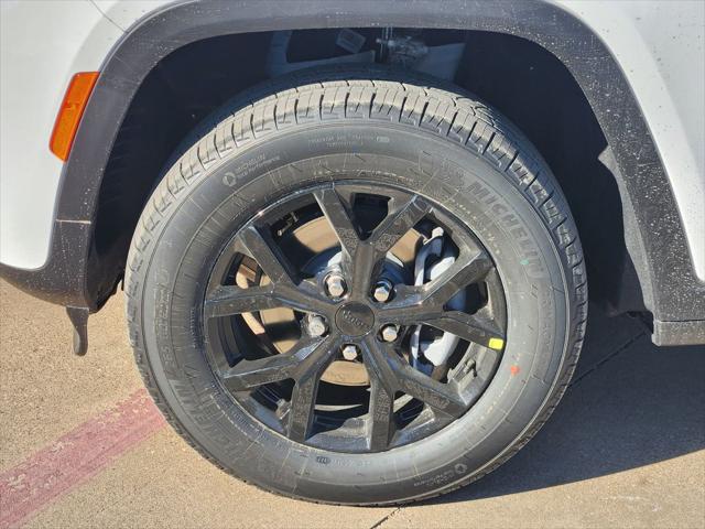 2026 Jeep Grand Cherokee Altitude 4x2