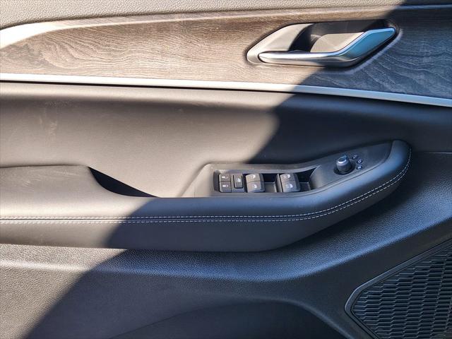 2026 Jeep Grand Cherokee Altitude 4x2
