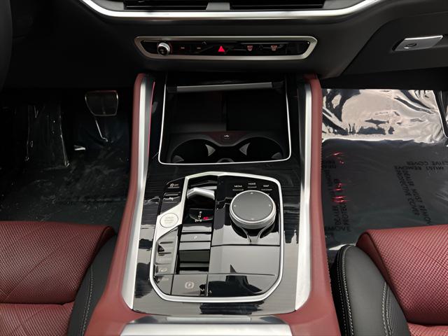 2025 BMW X6 xDrive40i