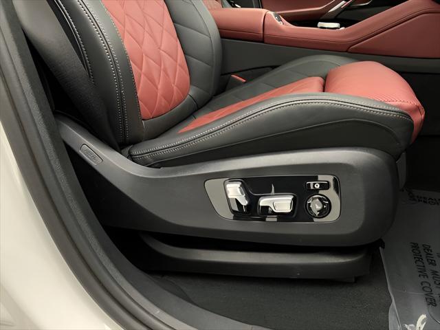 2025 BMW X6 xDrive40i