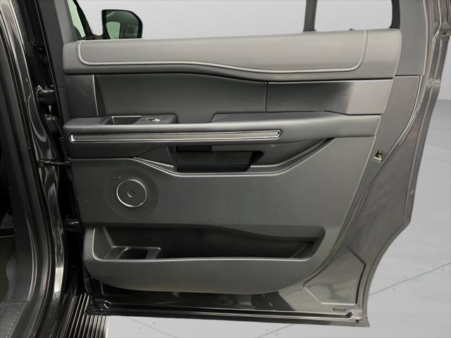 2023 Ford Expedition XLT MAX