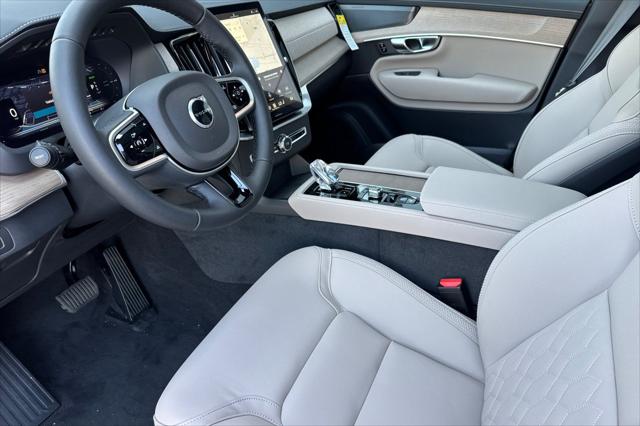 2026 Volvo XC90 Plug-In Hybrid Plus, T8 AWD, Electric/Gasoline, Bright, 7 Seats