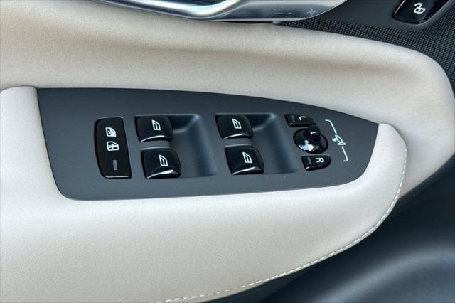 2026 Volvo XC90 Plug-In Hybrid Plus, T8 AWD, Electric/Gasoline, Bright, 7 Seats