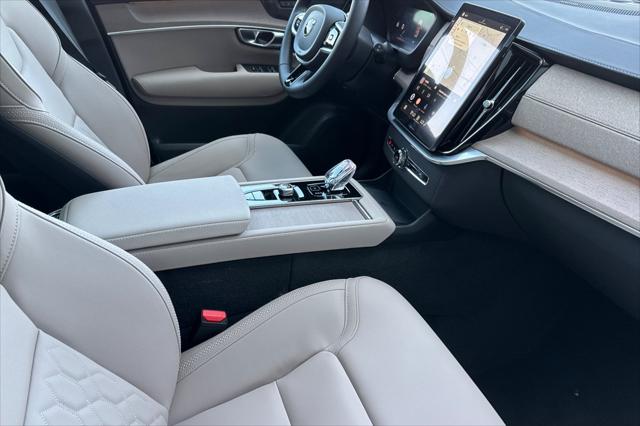 2026 Volvo XC90 Plug-In Hybrid Plus, T8 AWD, Electric/Gasoline, Bright, 7 Seats