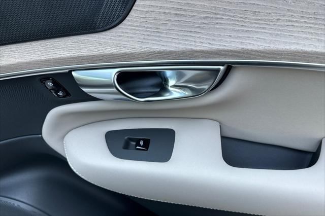2026 Volvo XC90 Plug-In Hybrid Plus, T8 AWD, Electric/Gasoline, Bright, 7 Seats