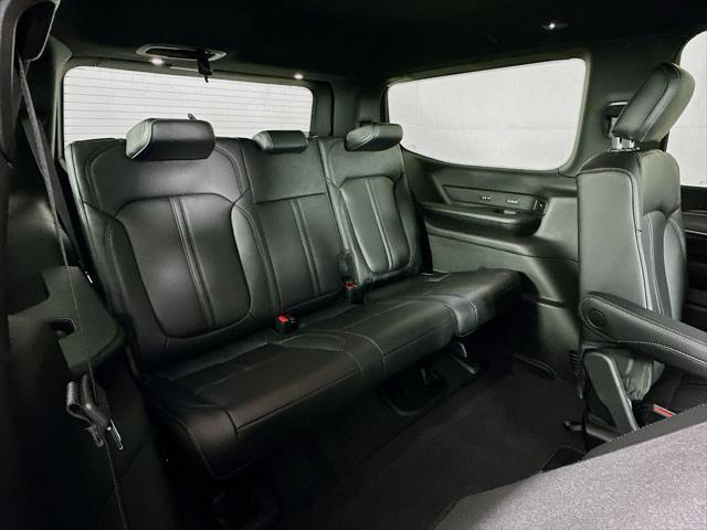 2026 Jeep Grand Wagoneer Limited Altitude 4x4