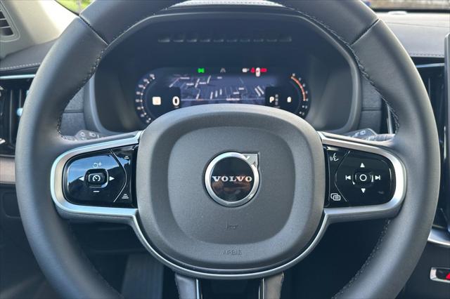 2026 Volvo XC90 Plus, B5 AWD Gas (mild hybrid), Gasoline, Bright, 7 Seats