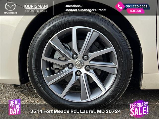 2018 Lexus ES 300h 300h
