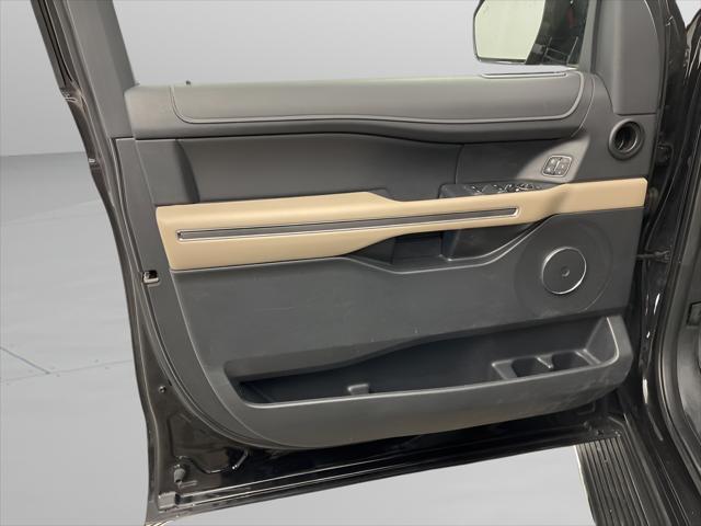 2023 Ford Expedition XLT MAX